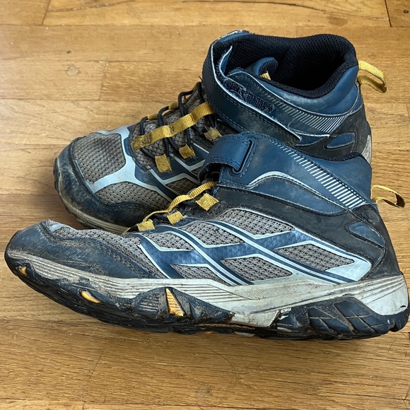 Merrell Kids Hiking Shoes / Sneakers - Picture 2 of 5